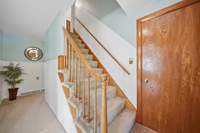 8 Otis Avenue, Salem, NH 03079 - Photo 4