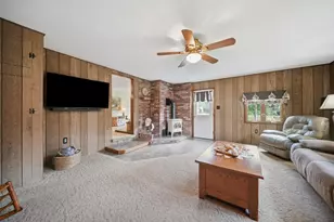 8 Otis Ave, Salem, NH 03079 - Photo 12