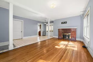 392 Donald St, Bedford, NH 03110 - Photo 6