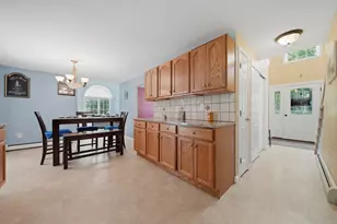28 Chelsea Ct, Henniker, NH 03242 - Photo 8