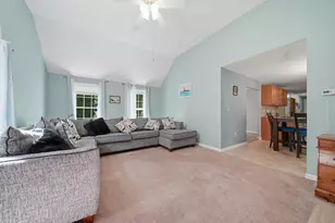 28 Chelsea Ct, Henniker, NH 03242 - Photo 14