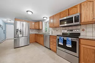 28 Chelsea Ct, Henniker, NH 03242 - Photo 8