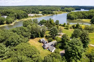 59 Durham Point Rd, Durham, NH 03824 - Photo 1