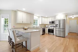 694 Walnut St, Manchester, NH 03104 - Photo 1