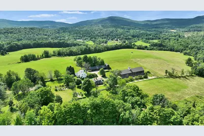 37 Old County Farm Road, Wilton, NH 03086 - Photo 2