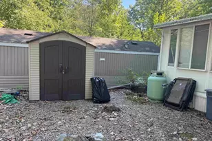 296 Baxter Lake Dr, Rochester, NH 03867 - Photo 4
