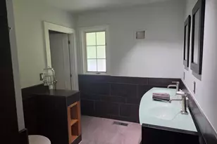 20 Buttonwood Rd, Bedford, NH 03110 - Photo 6