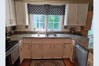 20 Buttonwood Road, Bedford, NH 03110 - Photo 14