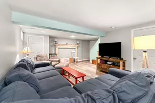 24 Hitching Post Ln, Bedford, NH 03110 - Photo 38