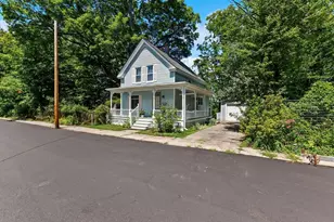 11 Edgewood St, Claremont, NH 03743 - Photo 24