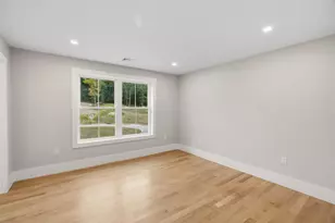 42 Canterbury Rd, Pelham, NH 03076 - Photo 24