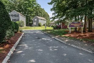 56 Burgundy Dr, Nashua, NH 03062 - Photo 32