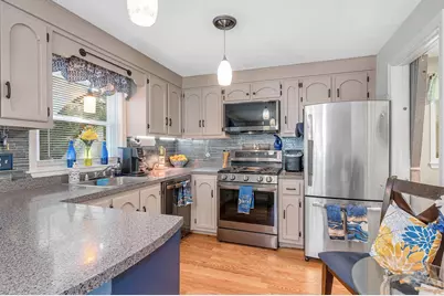56 Burgundy Drive, Nashua, NH 03062 - Photo 10