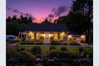 7  Amesbury Road, Newton, NH 03858 - Photo 2