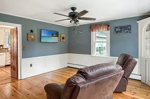 7 Amesbury Rd, Newton, NH 03858 - Photo 4