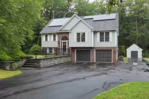 47 Pray St, Rochester, NH 03868 - Photo 1