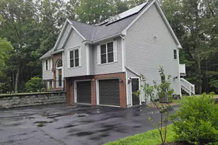 47 Pray St, Rochester, NH 03868 - Photo 2
