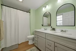274 Pine St, Laconia, NH 03246 - Photo 14