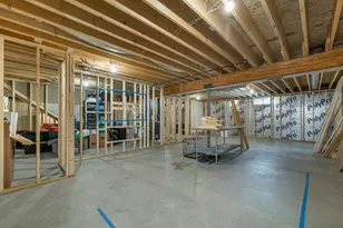 274 Pine St, Laconia, NH 03246 - Photo 24