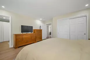 274 Pine St, Laconia, NH 03246 - Photo 14