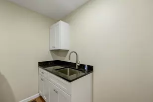 274 Pine St, Laconia, NH 03246 - Photo 20