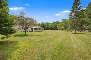 1526 King Hill Rd, New London, NH 03257 - Photo 46