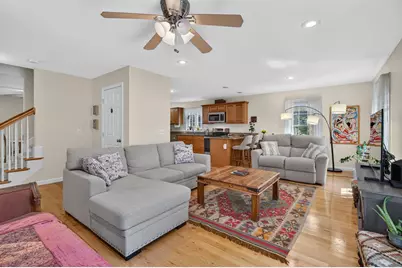 14 Holton Circle, Londonderry, NH 03053 - Photo 4