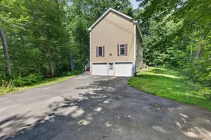 14 Holton Cir, Londonderry, NH 03053 - Photo 34