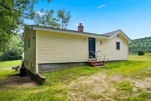 1301 Bound Tree Rd, Hopkinton, NH 03229 - Photo 4