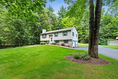 11 Poore Road, Hooksett, NH 03106 - Photo 1