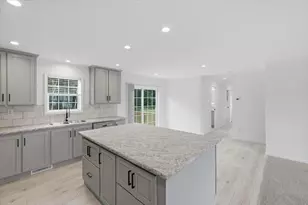 6 Balsam Cir, Tilton, NH 03276 - Photo 20