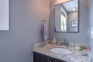 77 Deerwood Dr, Nashua, NH 03063 - Photo 14
