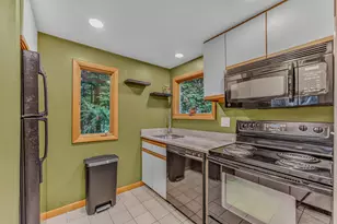 246 Snowood Dr, Thornton, NH 03285 - Photo 18