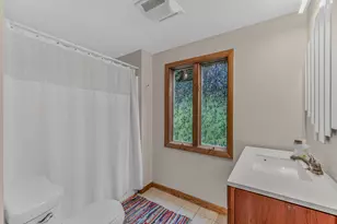 246 Snowood Dr, Thornton, NH 03285 - Photo 20