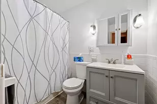 532 Oak St, Manchester, NH 03104 - Photo 20