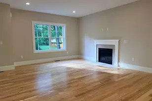 105 Seaverns Bridge Rd, Merrimack, NH 03054 - Photo 8