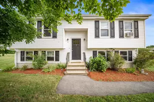 8 Cornerstone Dr, Dover, NH 03820 - Photo 2