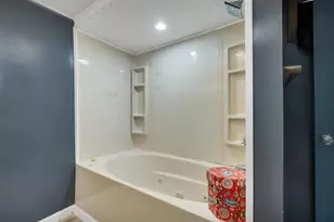 5 Bulova Dr, Nashua, NH 03060 - Photo 26