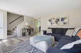 7 Fords Landing Dr, Dover, NH 03820 - Photo 14