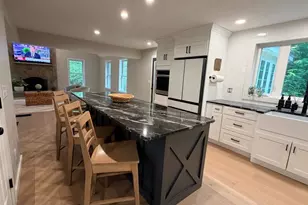 97 Royal Range Rd, Sandown, NH 03873 - Photo 4