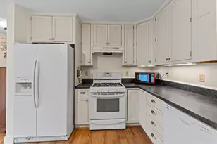 196 E Main St, Conway, NH 03818 - Photo 12