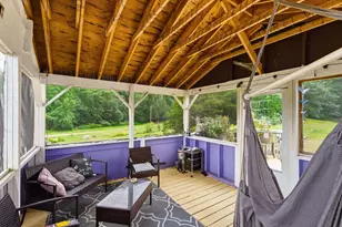 33 Beacon Hill Rd, Derry, NH 03038 - Photo 8