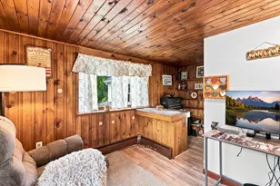33 Beacon Hill Rd, Derry, NH 03038 - Photo 12