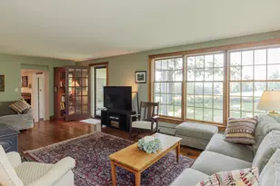 509 Elm St, Claremont, NH 03743 - Photo 28