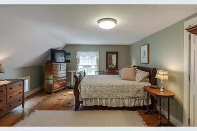 509 Elm Street, Claremont, NH 03743 - Photo 36
