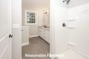 128 South Rd, Londonderry, NH 03053 - Photo 16