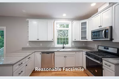 128 South Road, Londonderry, NH 03053 - Photo 2