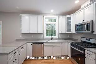 128 South Rd, Londonderry, NH 03053 - Photo 2