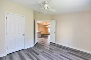 24 Stagecoach Way, Manchester, NH 03104 - Photo 36