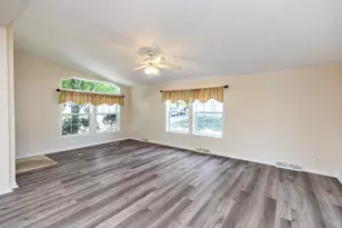 24 Stagecoach Way, Manchester, NH 03104 - Photo 16